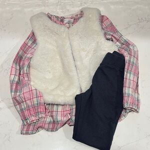 Max Studio Kids Pink Plaid Shirt with Cream Vest and Jeggings - Size S (5/6)